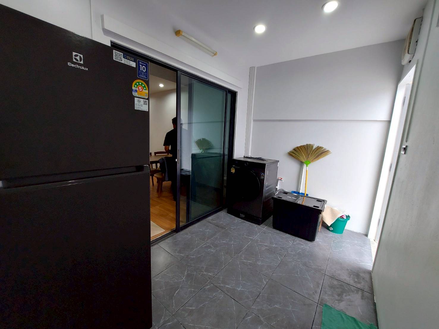 ให้เช่าทาวน์เฮ้าส์ เดอะ คอนเนค พัฒนาการ 38 บ้านรีโนเวทใหม่พร้อมอยู่ (N.1674)