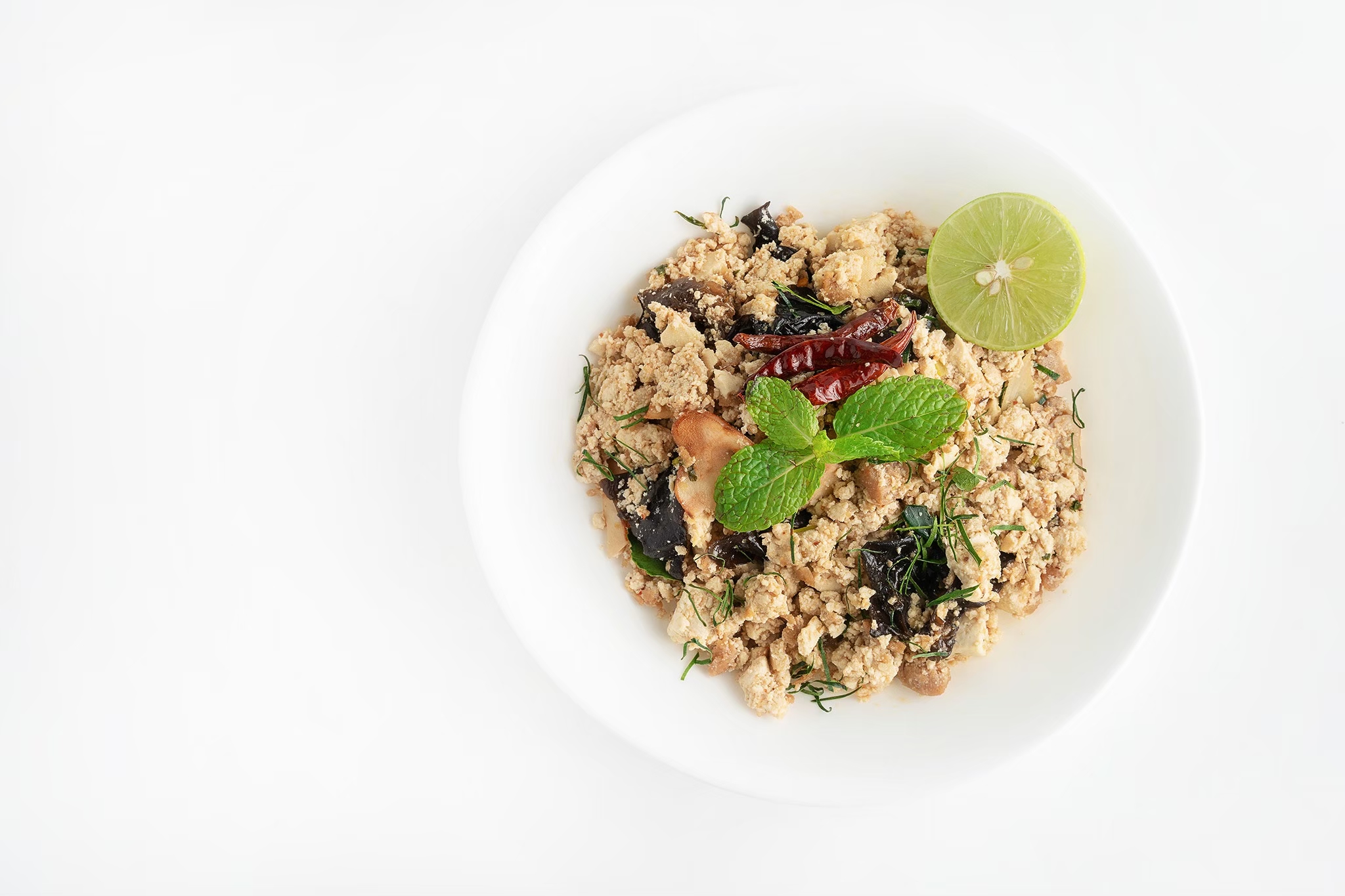 ลาบเต้าหู้ (Tofu thai salad)