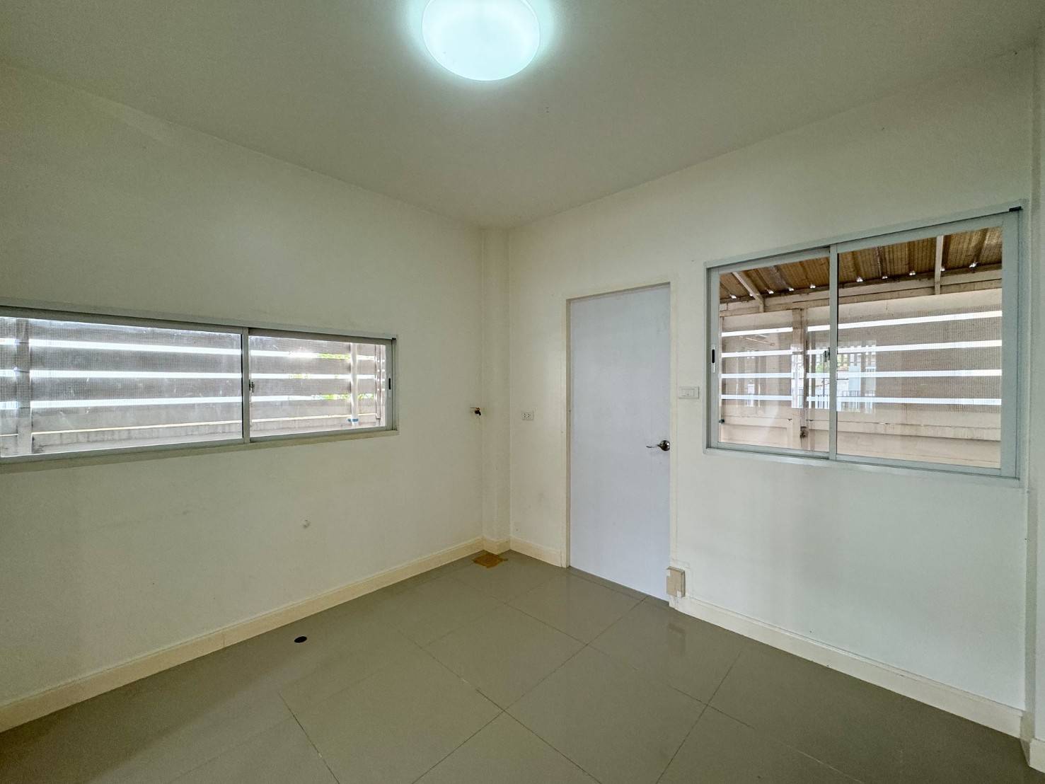 ขายบ้านเดี่ยว2ชั้นหมู่บ้านพาร์คเวย์แอทอีซรามคำแหง 190/1 (N.1525)