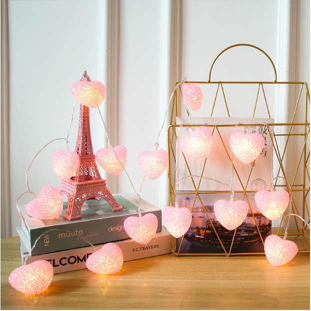 ขายของตกแต่งวาเลนไทน์ ไฟประดับรูปหัวใจ วาเลนไทน์ ธีมสีชมพูสดใส จัดวางมุมไหนก็ดูน่ารัก แต่งเติมสีสัน เพิ่มความมีชีวิตชีวาให้กับพื้นที่ของคุณ สนใจติดต่อ 0948945557 ฝ่ายบริการ