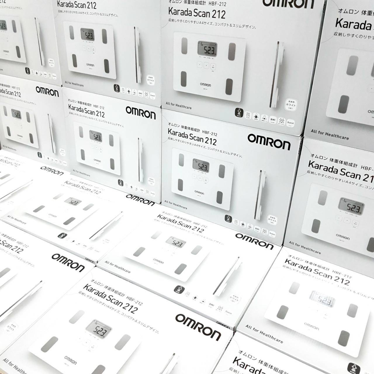 เครื่องชั่งน้ำหนัก Omron karada scan 212
