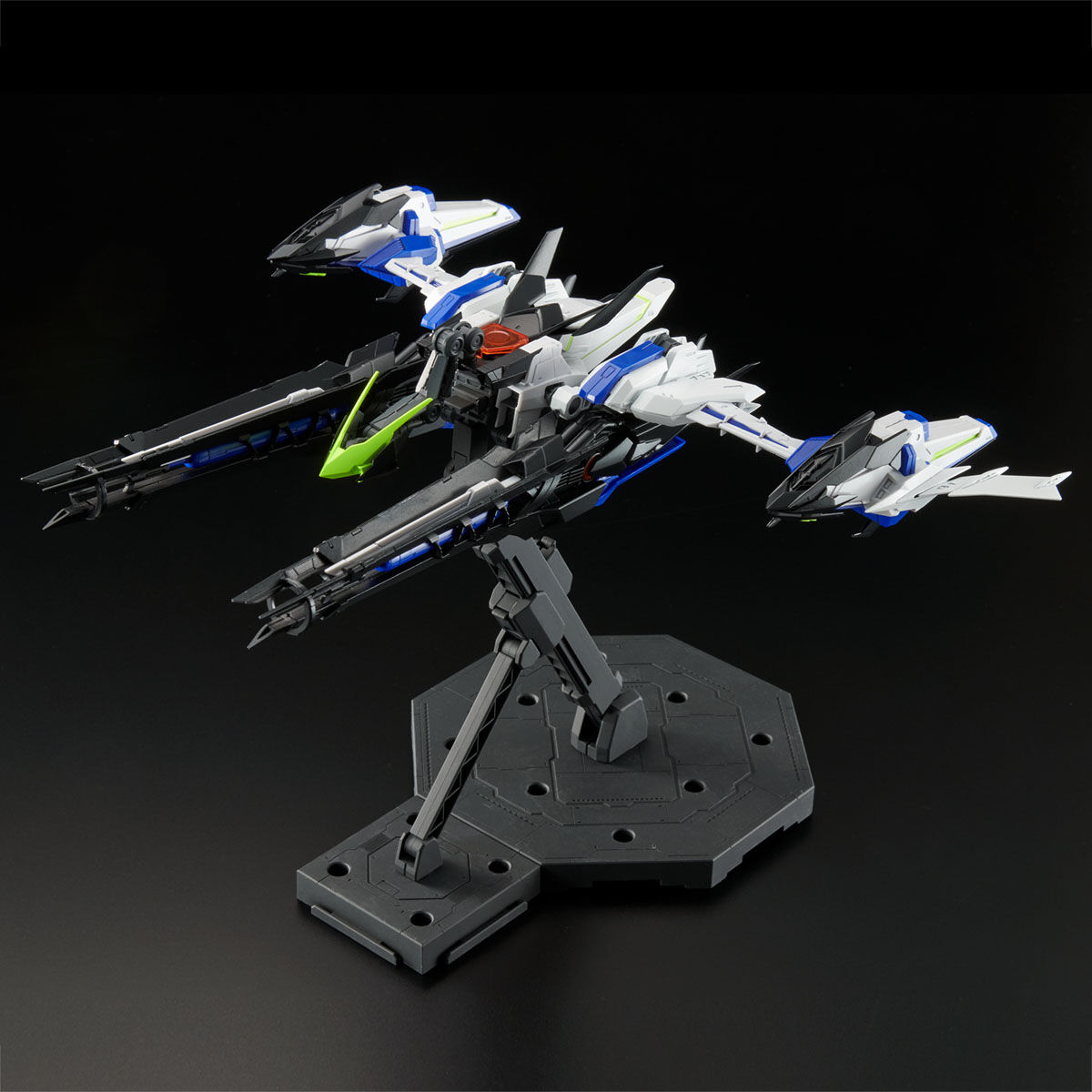 (MG) 1/100 ECLIPSE GUNDAM + RAIJIN STRIKER (Premium Bandai)