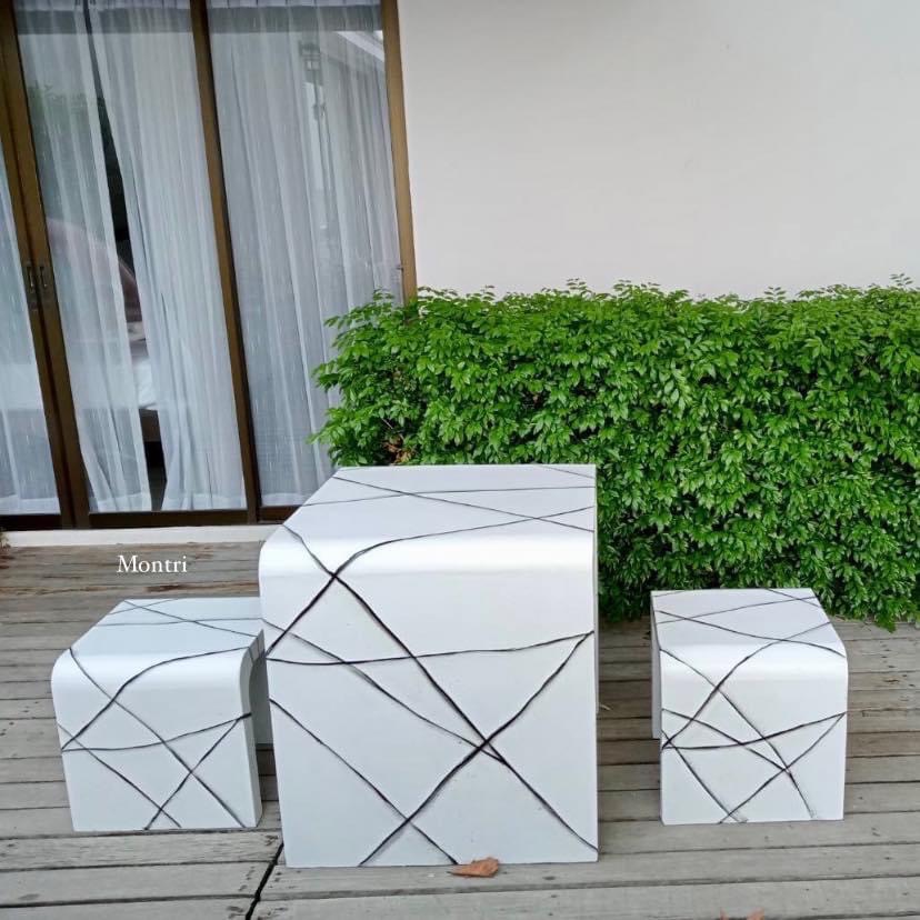 ชุดโต๊ะสนาม ชุดโต๊ะสุดโมเดิร์น เหมาะสำหรับวางในพื้นที่จำกัดได้ เพิ่มความสวยงาม วางมุมไหนๆก็ลงตัวไปหมด