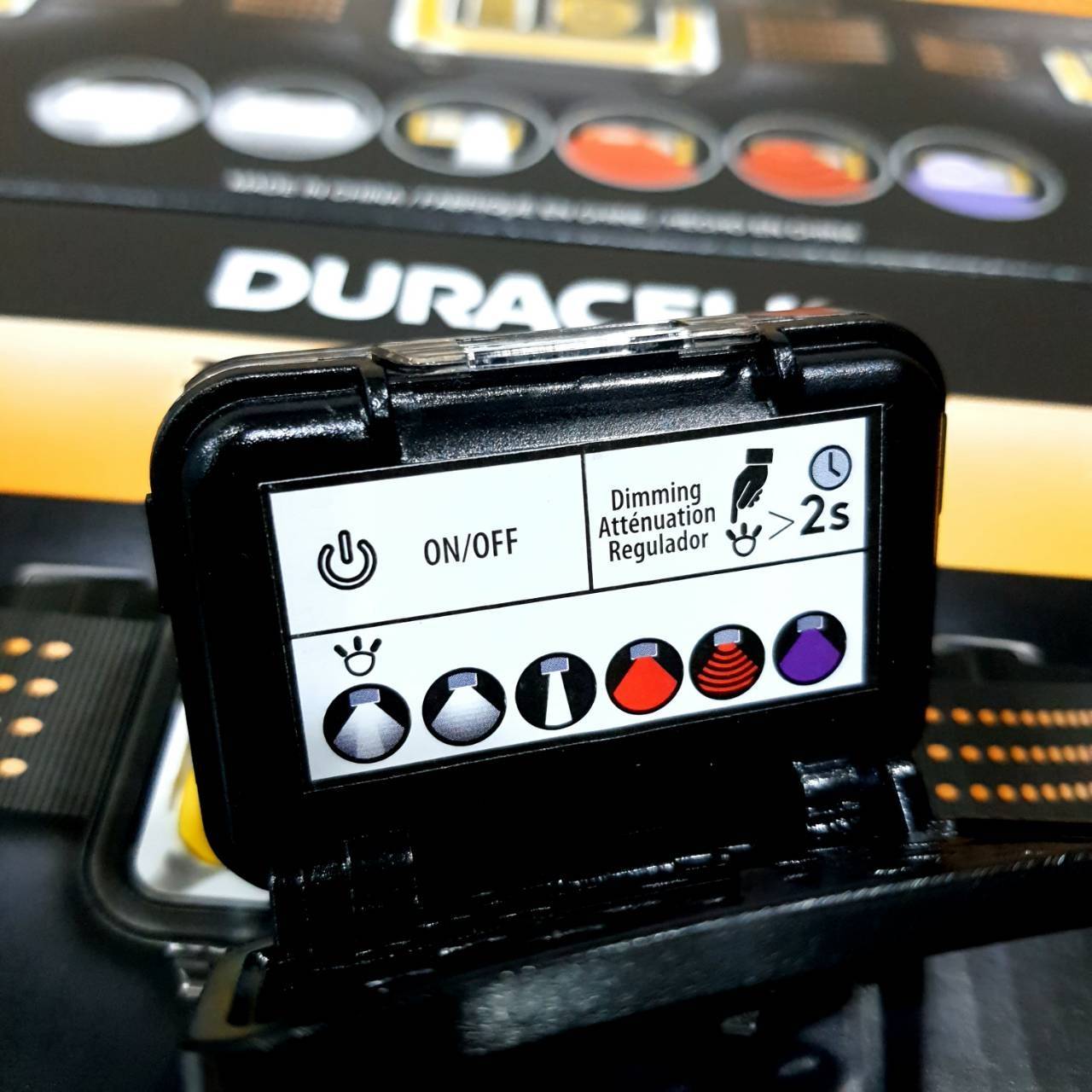 ไฟฉายแบบคาดศีรษะ 3 ชิ้น Duracell LED Headlamp 575 Lumens