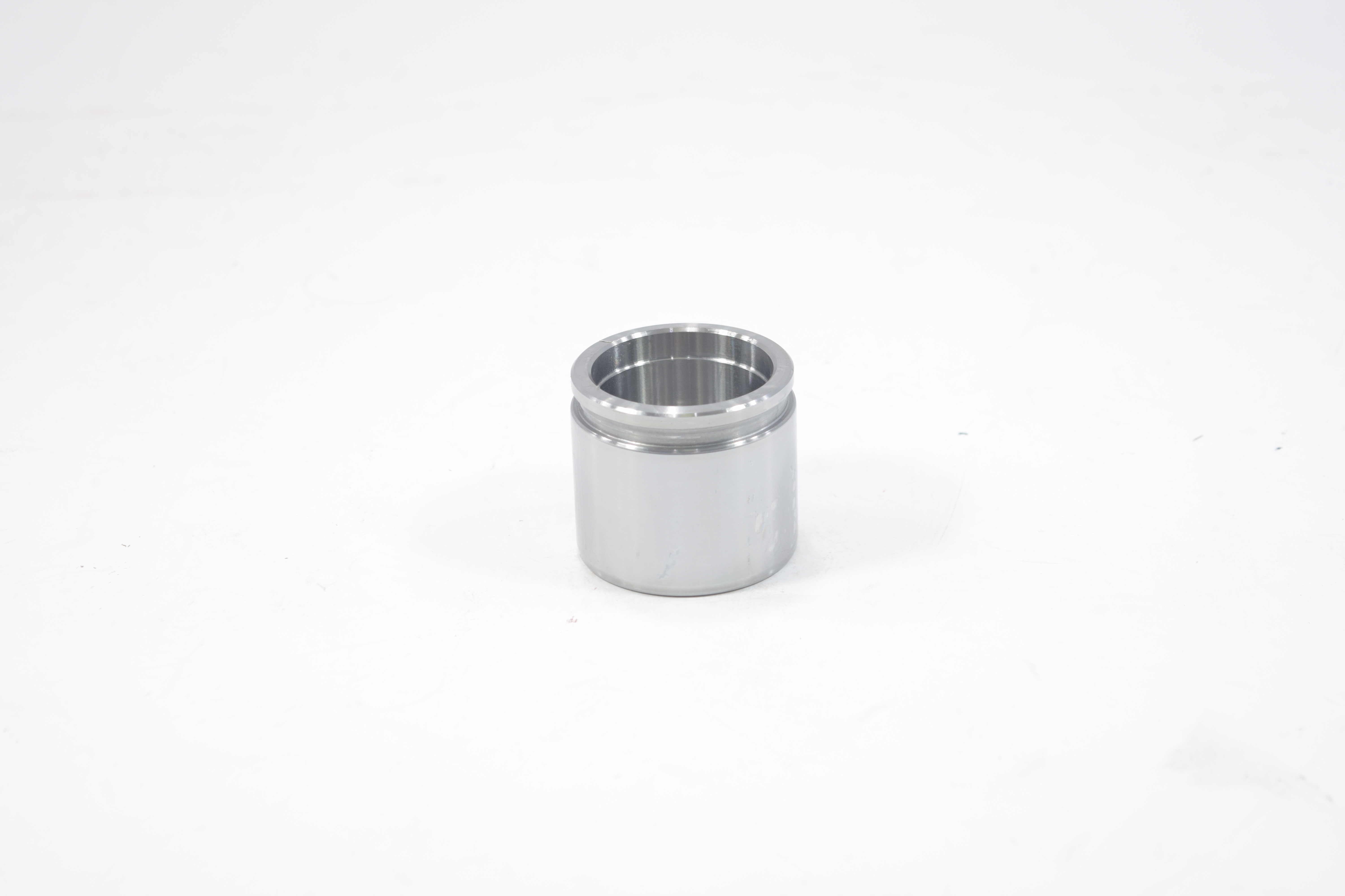 (ประกัน 6 เดือน) ลูกสูบดิสเบรค TOYOTA VIOS 2003-2006 FR ตัวหน้า โตโยต้า วีออส / 3PD-3601 / 47731 - 0D040 / ขนาด วงนอก 51.00 / สูง 45.40 (จำนวน 1 ชิ้น) (CALIPER PISTON)