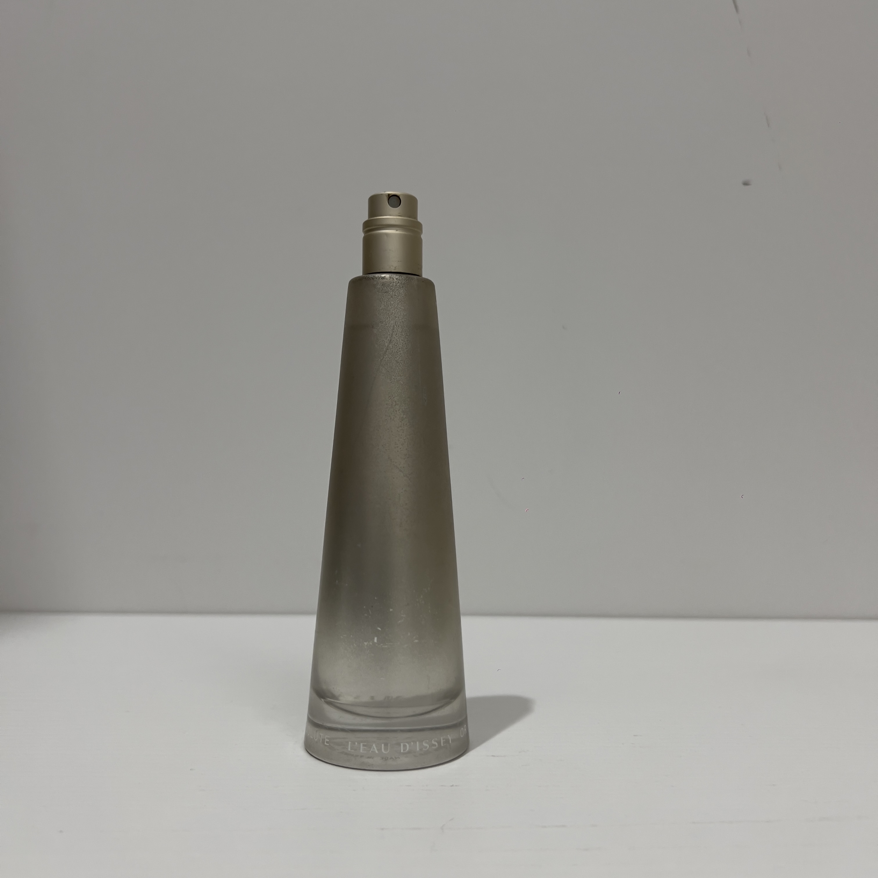 น้ำหอม Issey Miyake l'Eau d'Issey Gold Absolute EDP Women 50ml