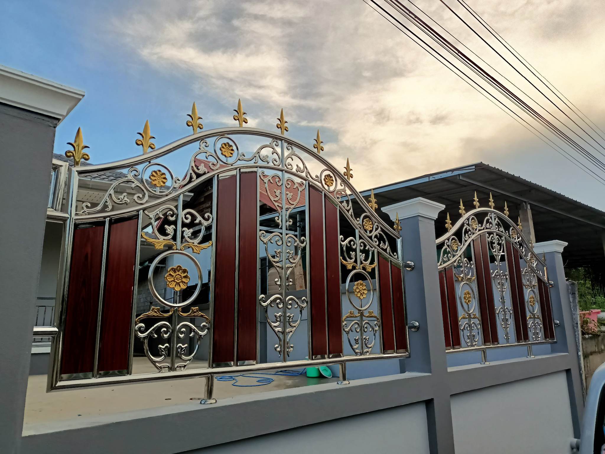 ช่างประตูรีโมท ช่างติดตั้งมอเตอร์รีโมท อำเภอเมือง ชัยภูมิ ประตูรั้วสแตนเลส 0951955898