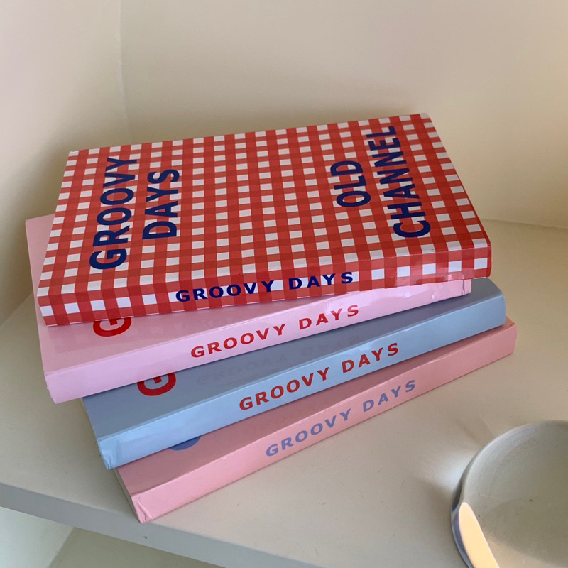 [พร้อมส่ง] Jnihouse : สมุด GROOVY DAYS สมุดพร็อพ สมุดตั้งโชว์