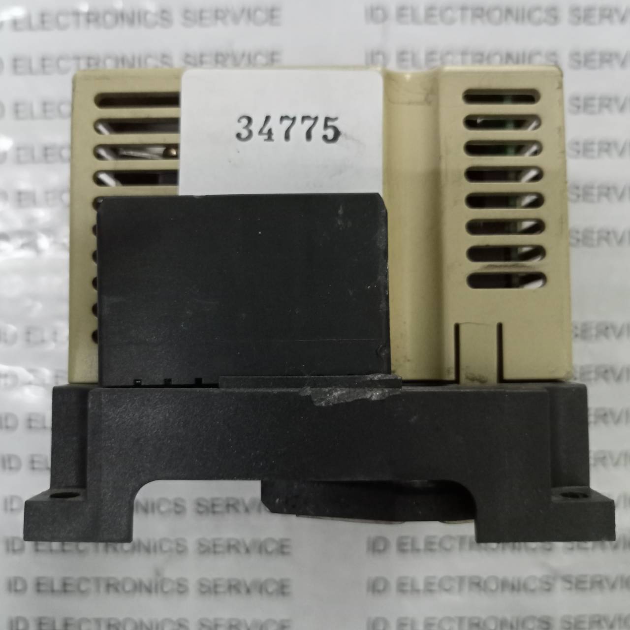 DRIVE SGDR-SDA710A01B "YASKAWA"