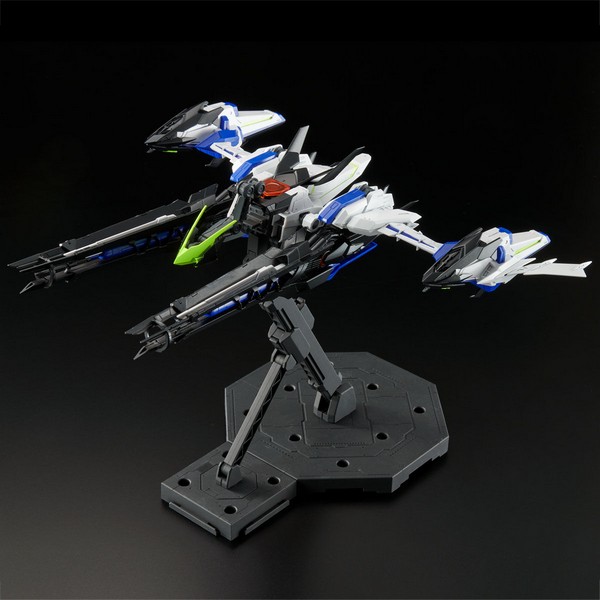 (MG) 1/100 RAIJIN STRIKER (Premium Bandai)