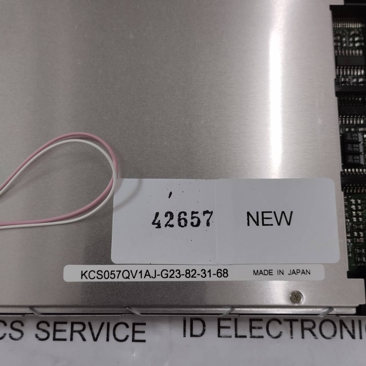 LCD PANEL " KYOCERA " MODEL : KCS057QV1AJ-G23