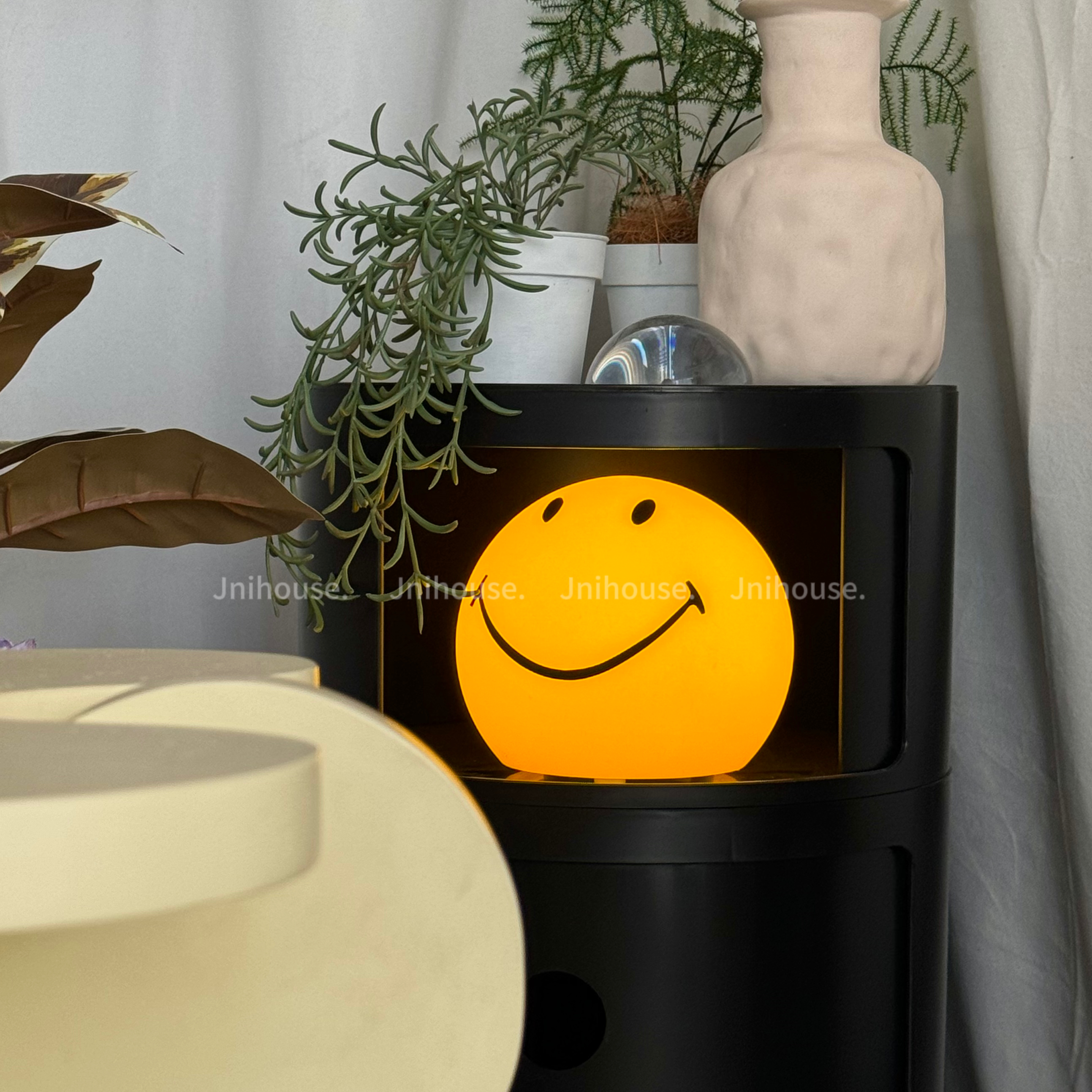 [พร้อมส่ง] Jnihouse : โคมไฟหน้ายิ้ม Smile Face Lamp