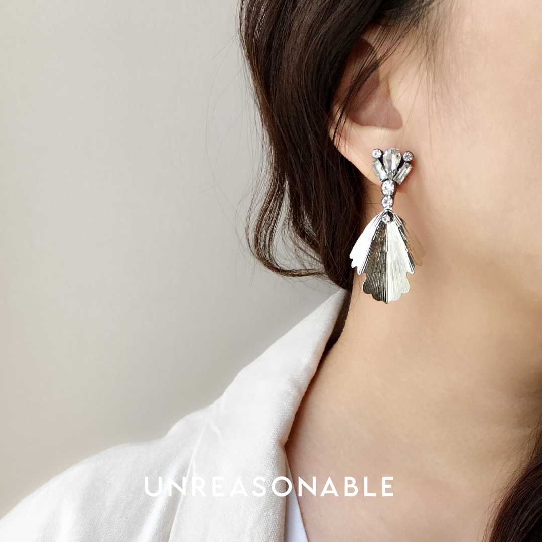 ต่างหู สีเงิน น้ำหนักเบา สวยใส่สบาย UA0738-01 Unreasonable Accessories