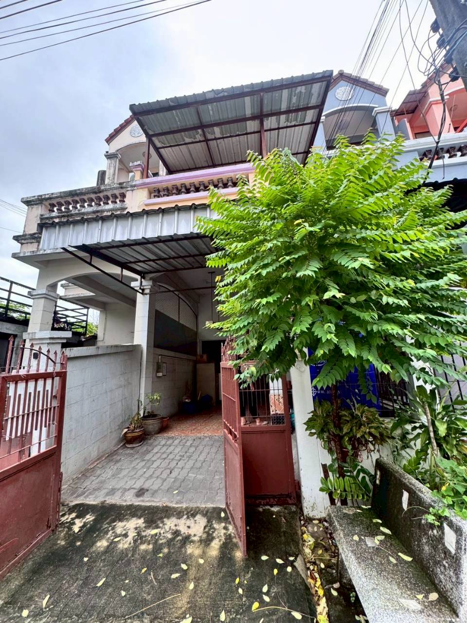 ขายด่วนทาวน์โฮม 3 ชั้น หมู่บ้านสวนหลวงโฮมเพลส เฉลิมพระเกียรติ ร.9 ซอย 30 (N.1854)