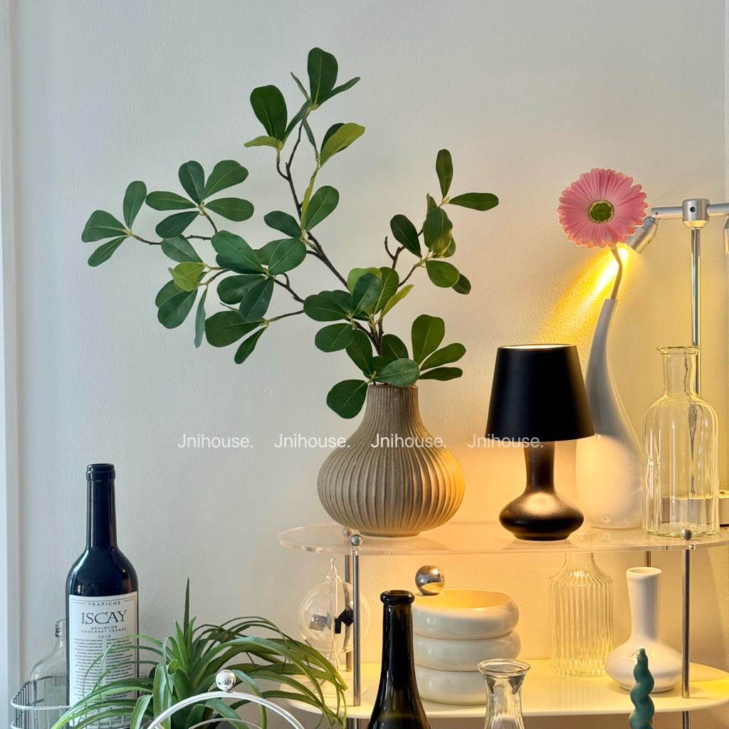 [พร้อมส่ง] Jnihouse : แจกันเซรามิกกลม (flower vase) ไม่รวมดอกไม้