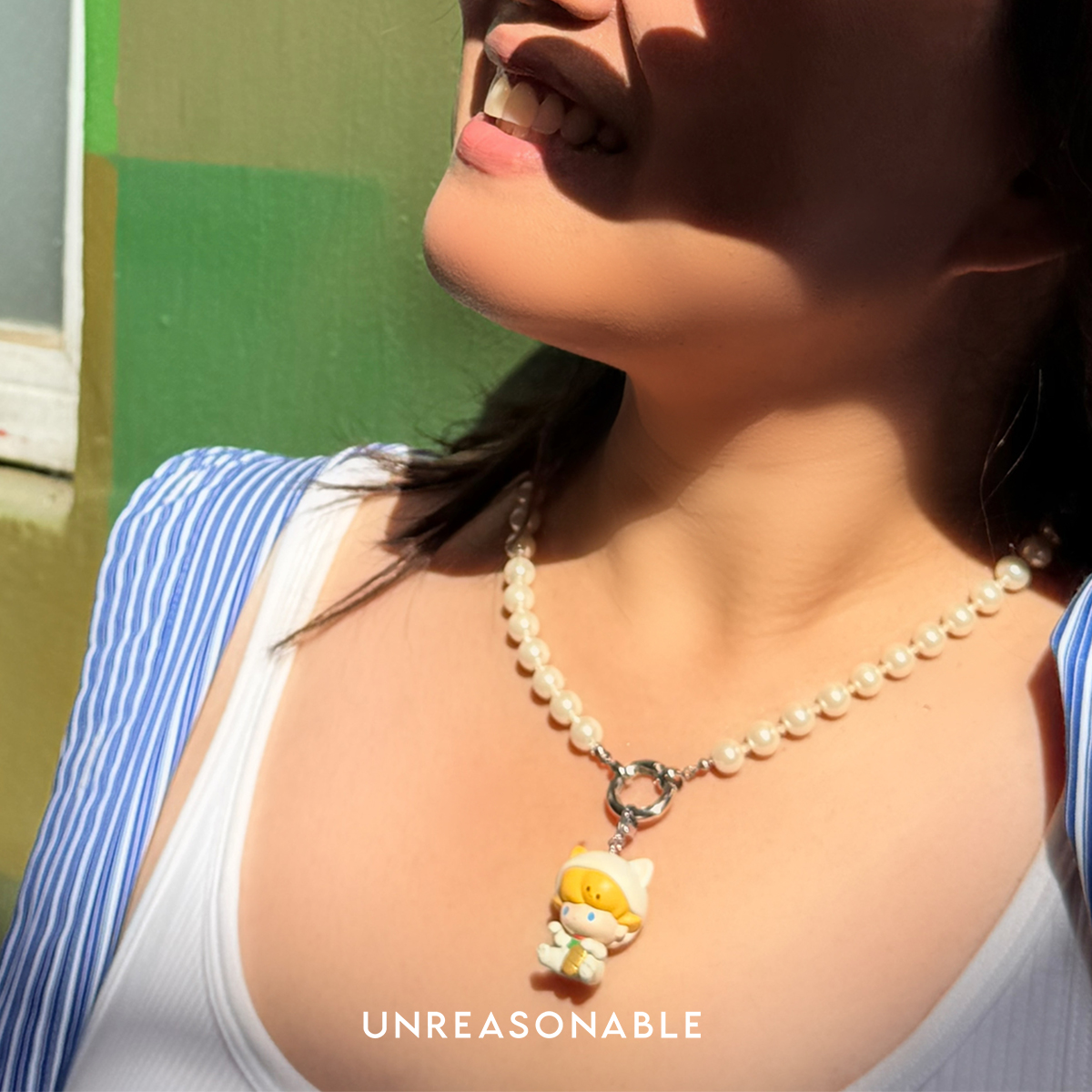 สร้อยคอมุกแก้ว 8 mm. POP BEAN พร้อมจี้ DIMOO UA1005-04 Unreasonable Accessories