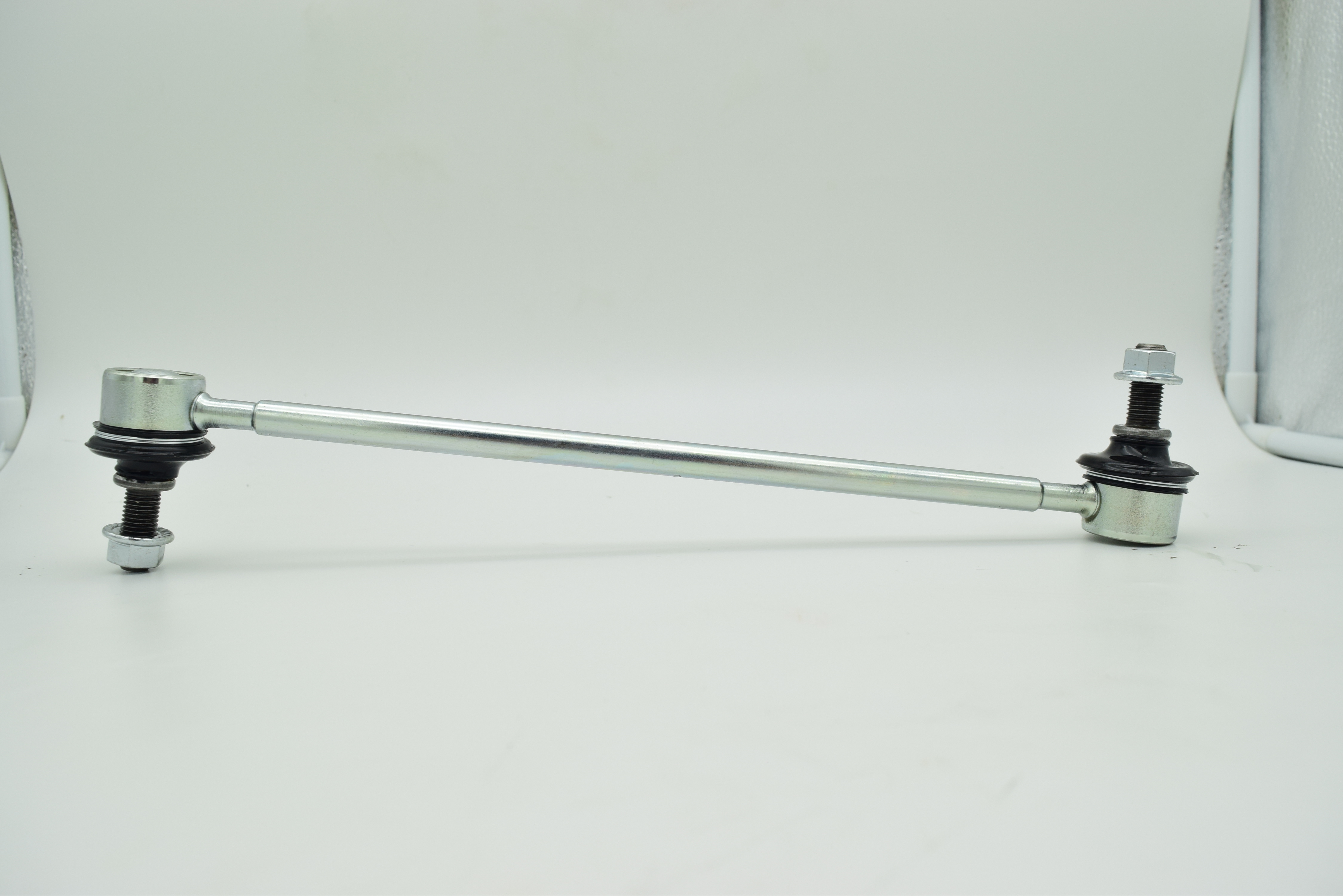 (ประกัน 6 เดือน) ลูกหมากกันโคลงหน้า TOYOTA " COROLLA HB, RAV 4 / ACA20, CDE120, ZZE12#, NDE120 ปี 2000-2004 " โตโยต้า / ขนาด ยาว A 288 mm. / เกลียวเสื้อ B 20 mm. / ตัวเลขบอกทิศ C 12' / 3L-3920 / ยี่ห้อ 333 (1คู่ 2 ตัว) (STABILIZER LINK FRON