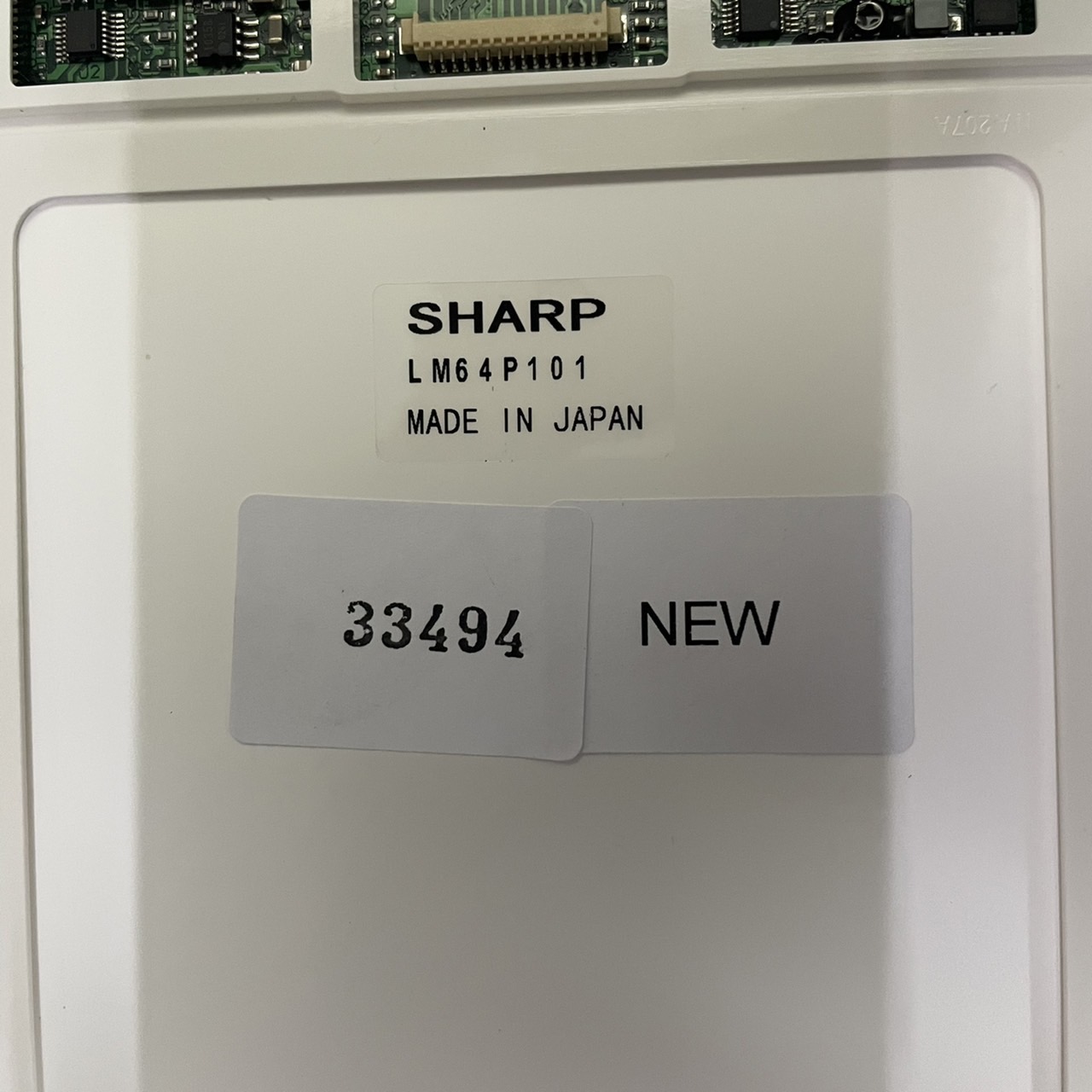 LCD PANEL " SHARP " MODEL : LM64P101