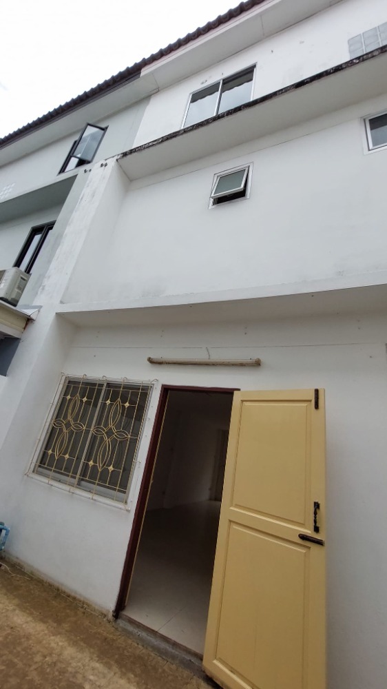 ขายทาวน์โฮม 3 ชั้น ซ.พัฒนาการ38 หมู่บ้านซิตี้พาร์ค (N.152)