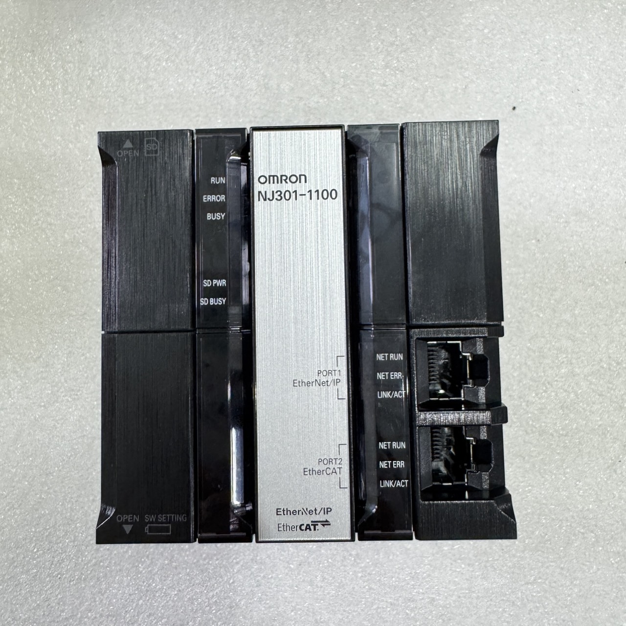 PLC NJ301-1100 "OMRON"