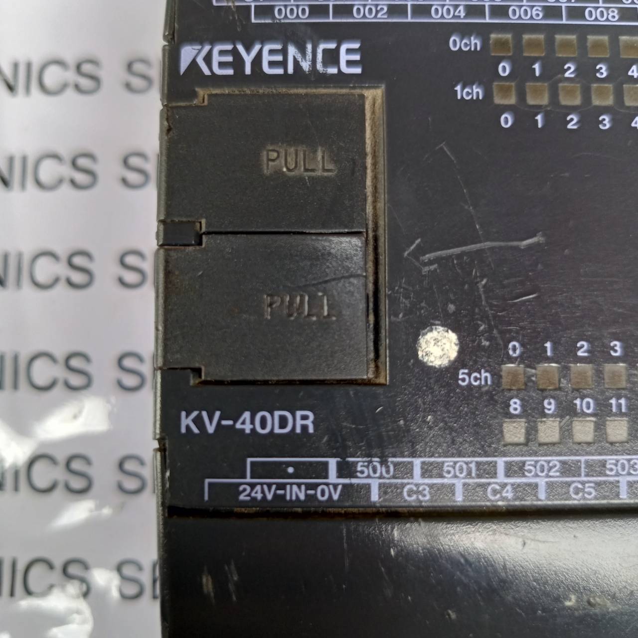 PLC " KEYENCE " MODEL : KV-40DR
