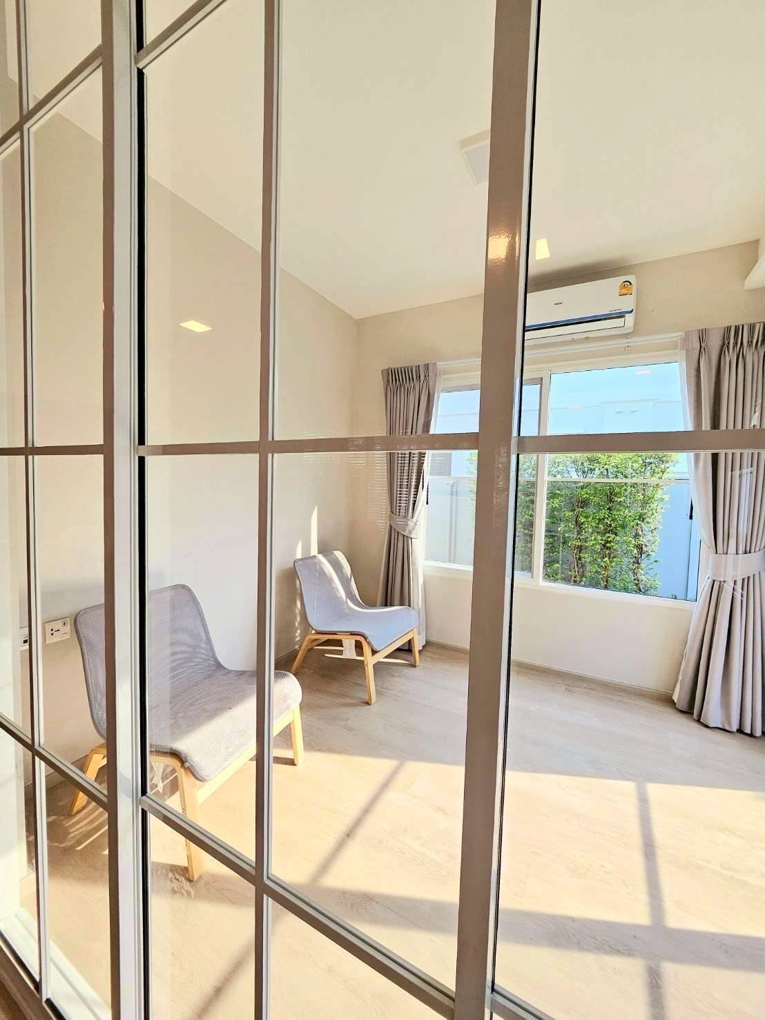 ให้เช่าบ้านแฝด หมู่บ้านอัญญ่า บางนา-รามคำแหง 2 ใกล้เมกาบางนา (N.1917)