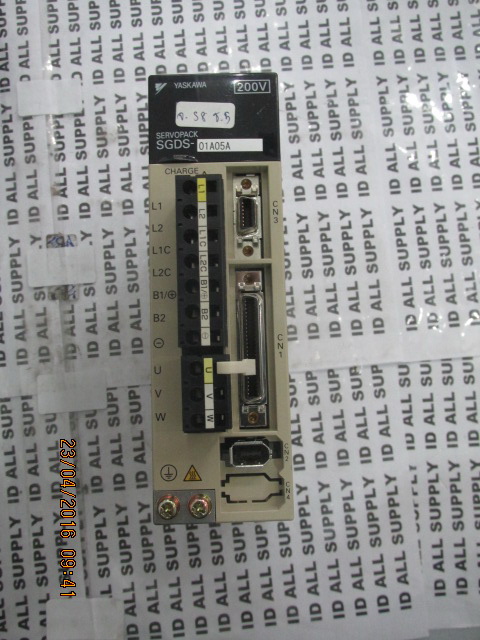 DRIVE SGDS-01A05A "YASKAWA"