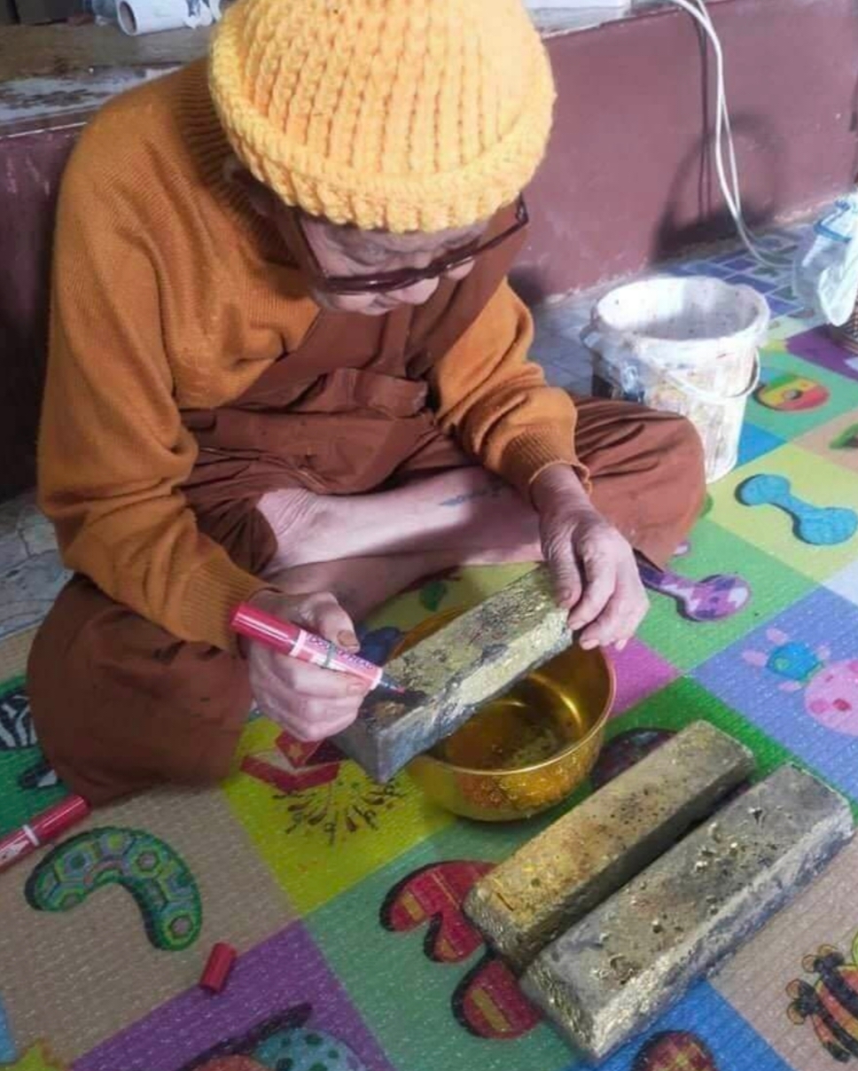 พระมหากัสสปะ ❇เนื้อมหาชนวนธาตุกายสิทธิ์⭐เลขมงคล2หลัก เลข56🔹อุดมวลสารใต้ฐานสร้าง1200องค์ ❇หลวงปูสิงห์โต จิตฺตธมฺโม