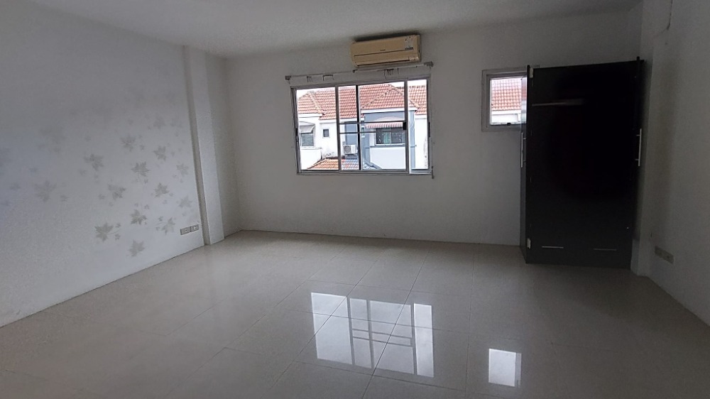 ขายทาวน์โฮม 3 ชั้น ซ.พัฒนาการ38 หมู่บ้านซิตี้พาร์ค (N.152)