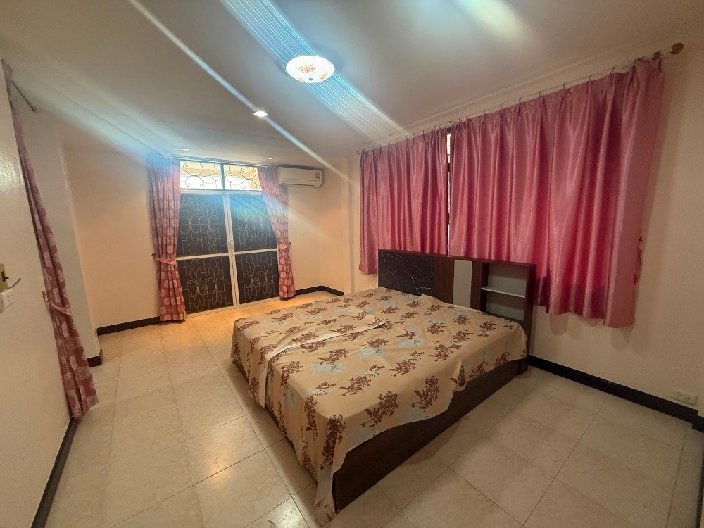 ให้เช่าบ้านเดี่ยว 120 ตารางวา ซอยแบริ่ง ซอยสุขุทวิท107 (N.1542)