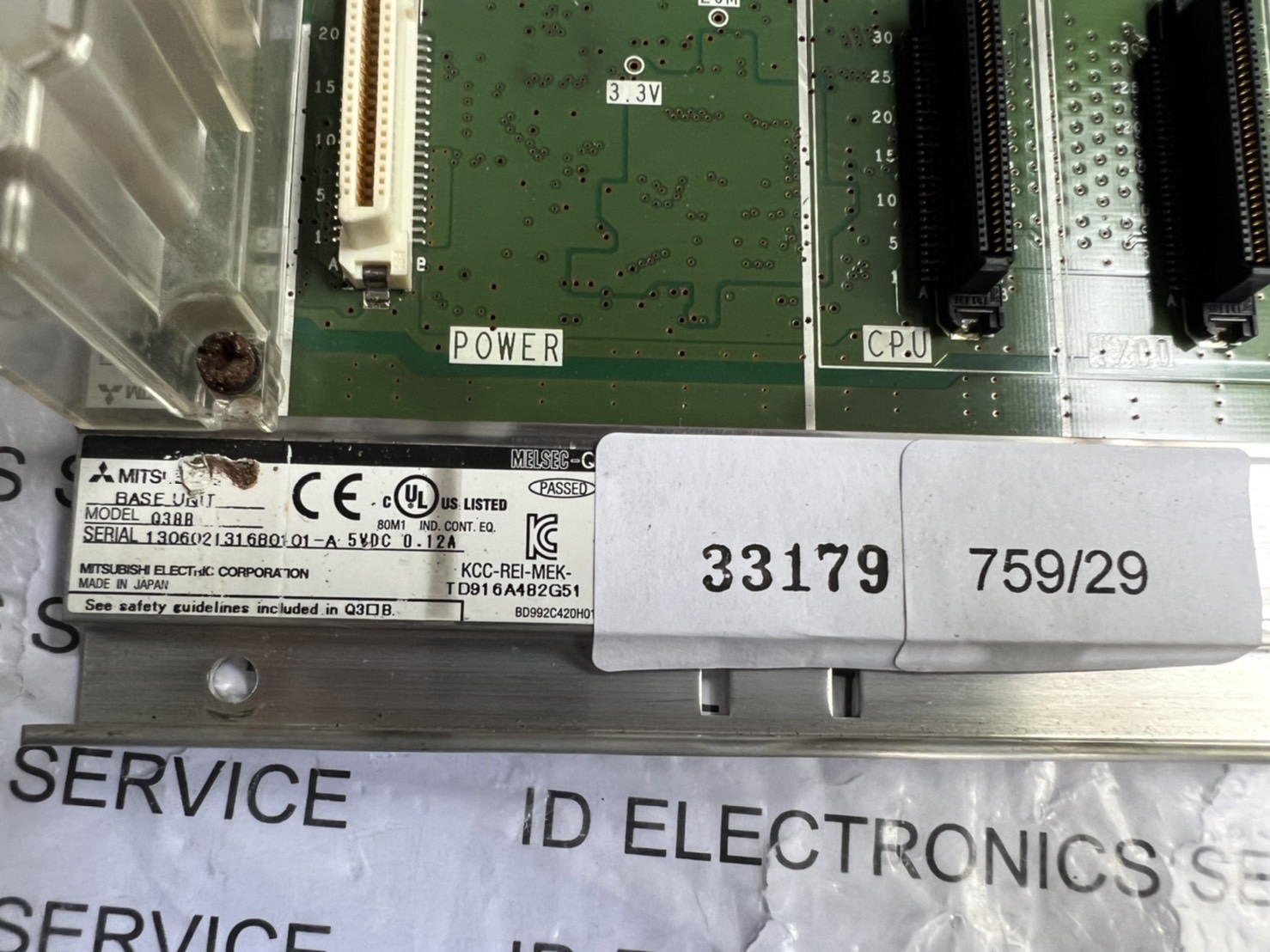 PLC " MITSUBISHI " MODEL : Q38B