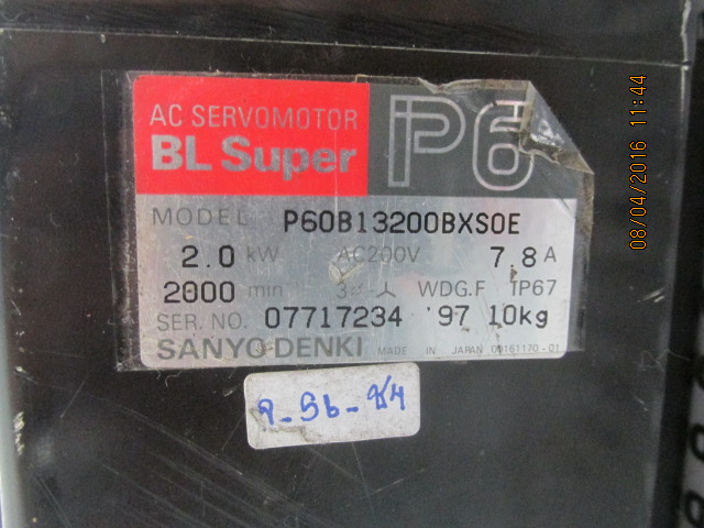 SERVO MOTOR " SANYO DENKI " MODEL : P60B13200BXS0E
