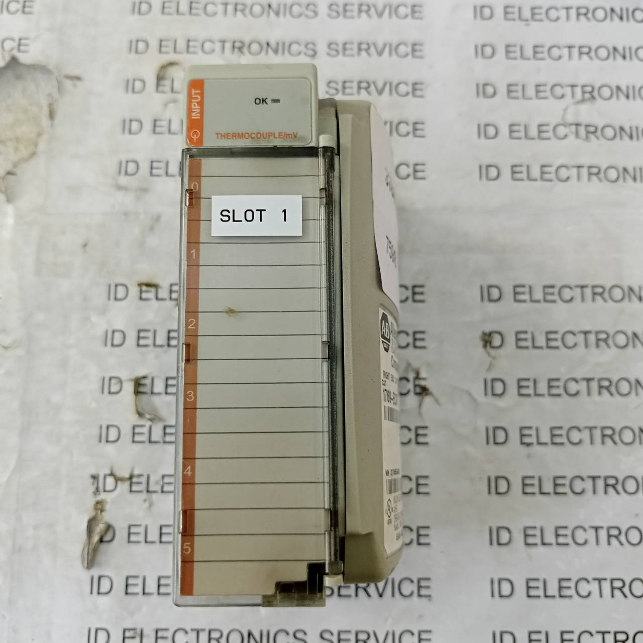 PLC " ALLEN-BRADLEY " MODEL : 1769-ECR