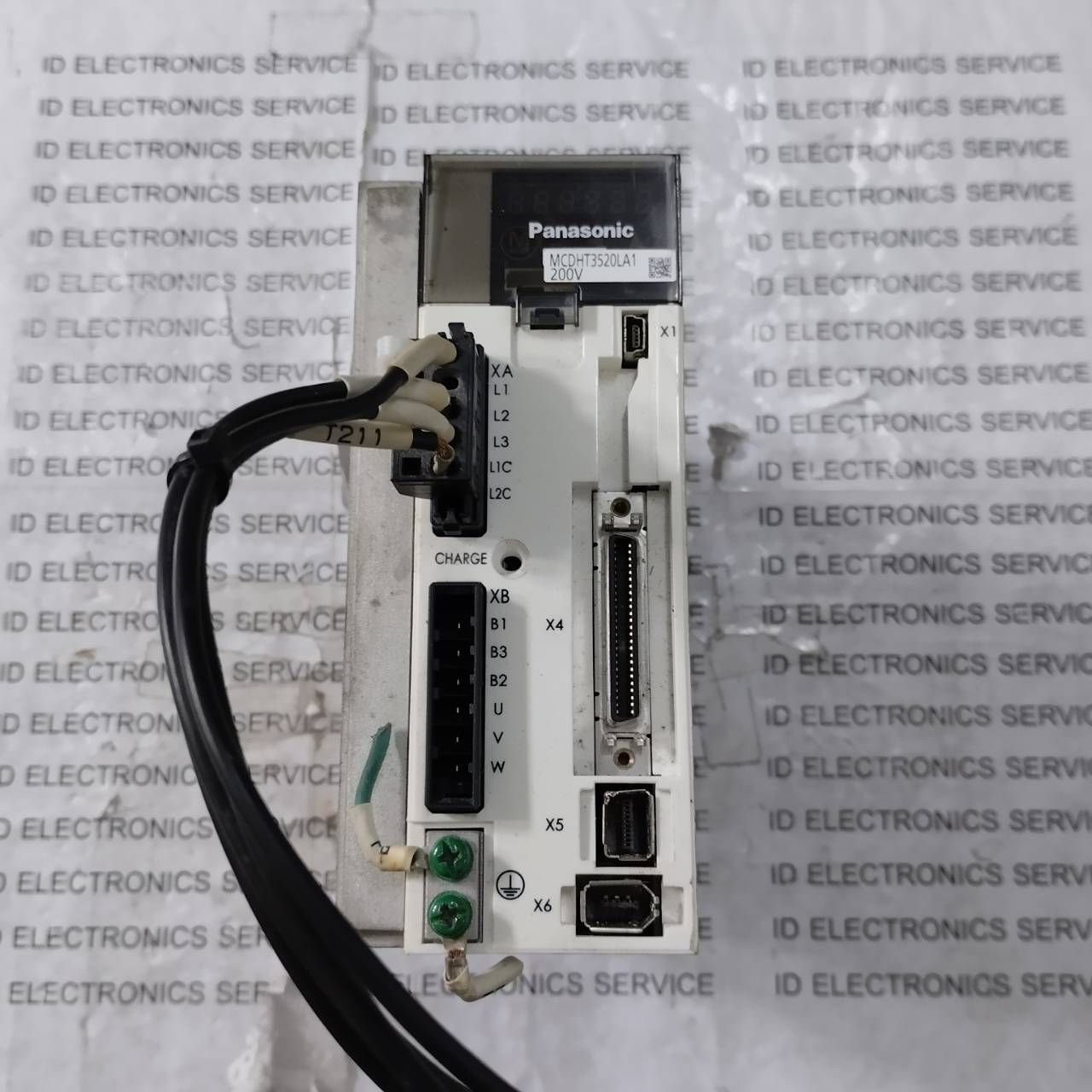 SERVO DRIVE " PANASONIC " MODEL : MCDHT3520LA1
