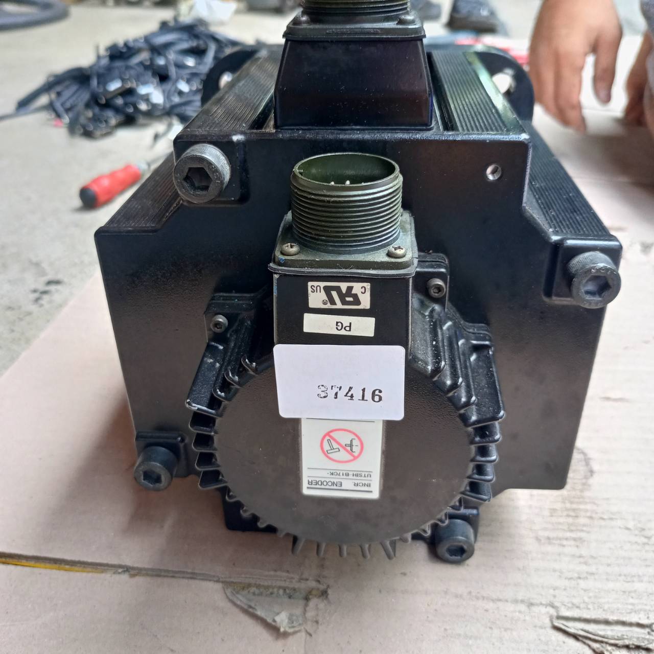 SGMGH-44DCA21 SERVO MOTOR "YASKAWA"