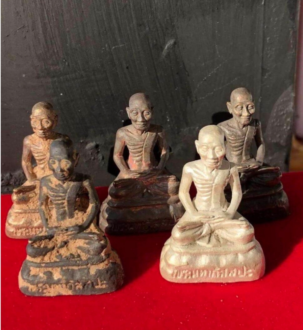 พระมหากัสสปะ ❇เนื้อมหาชนวนธาตุกายสิทธิ์⭐เลขมงคล2หลัก เลข56🔹อุดมวลสารใต้ฐานสร้าง1200องค์ ❇หลวงปูสิงห์โต จิตฺตธมฺโม