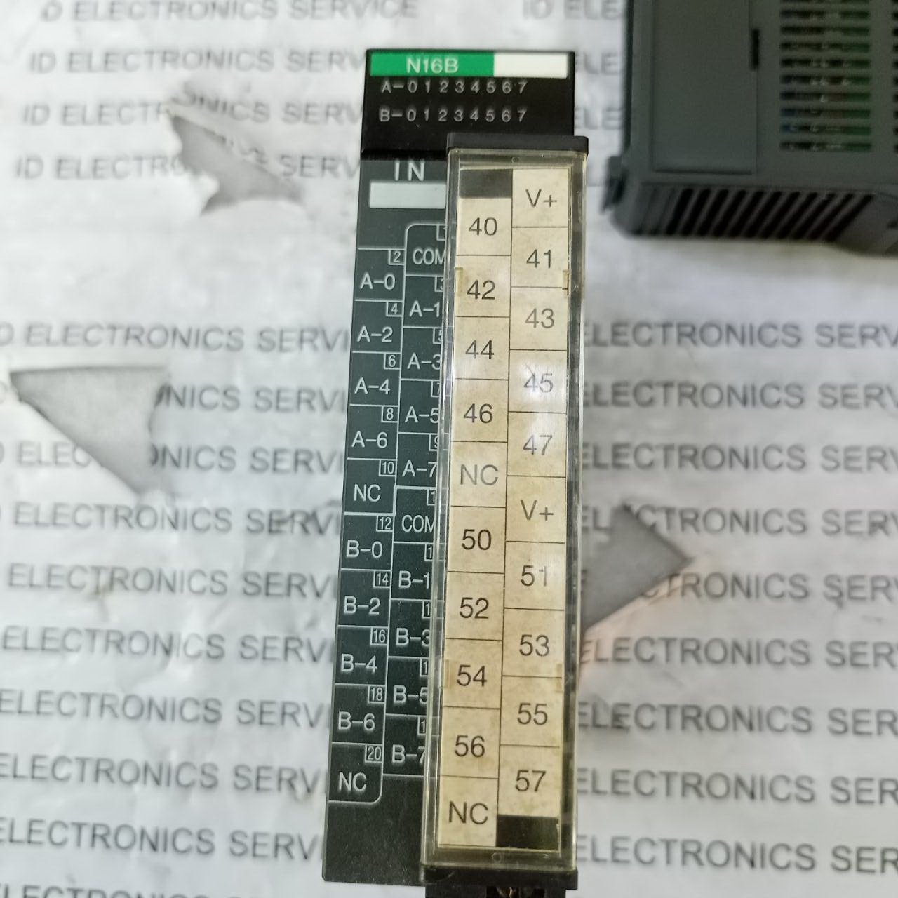 PLC " IDEC " MODEL : PF3S-N16B