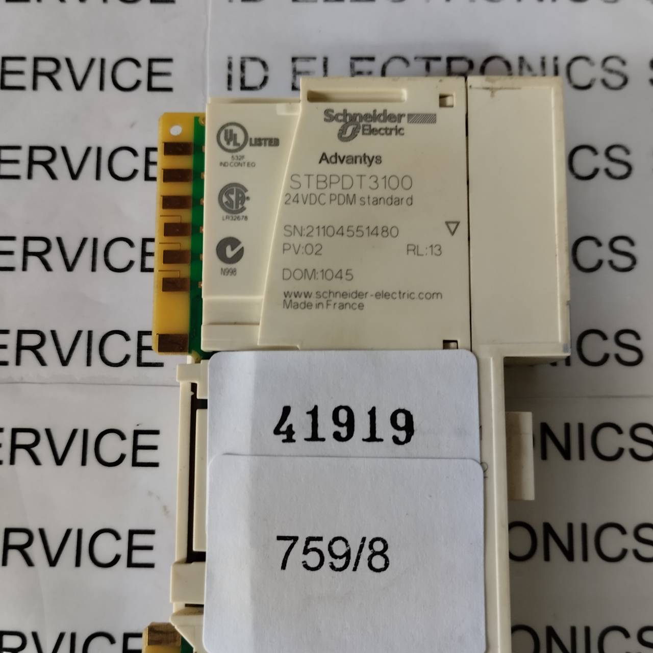 PLC " SCHNEIDER " MODEL : STBPDT3100