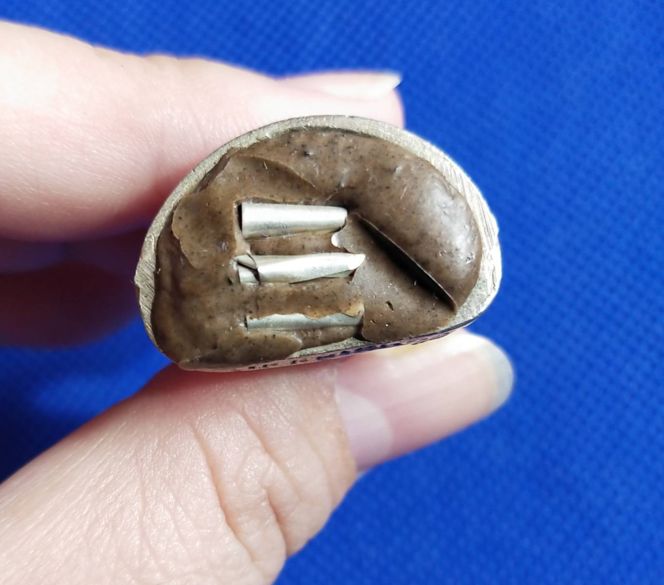 พระมหากัสสปะ เนื้อเงิน เลข2. อุดมวลสารใต้ฐาน ตะกรุด 3ดอก ▪สร้างน้อย120องค์ ❇หลวงปูสิงห์โต จิตฺตธมฺโม❇