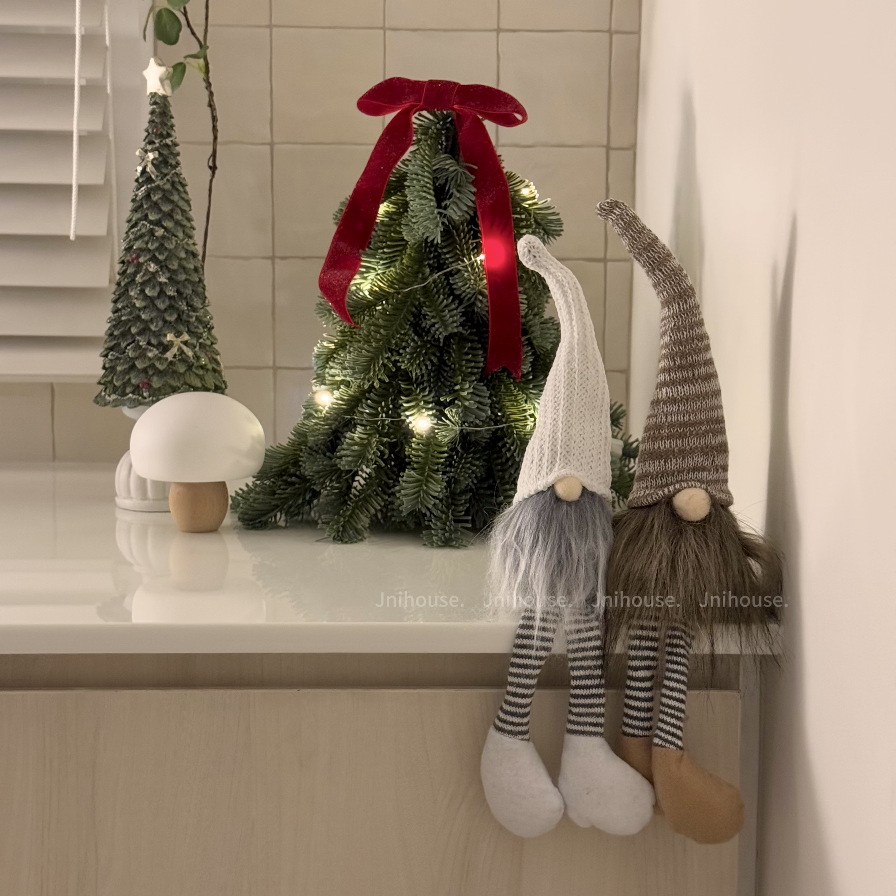 [พร้อมส่ง] Jnihouse : ตุ๊กตาโนมขายาว (Xmas Gnome dolls)