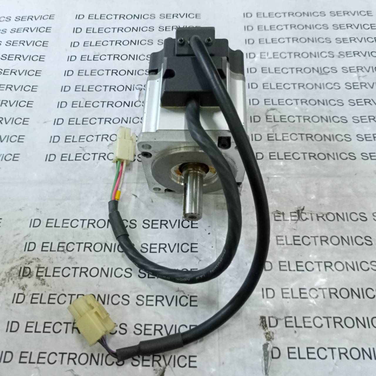 จำหน่าย ซ่อม SERVO MOTOR OMRON R88M-G20030H-S2