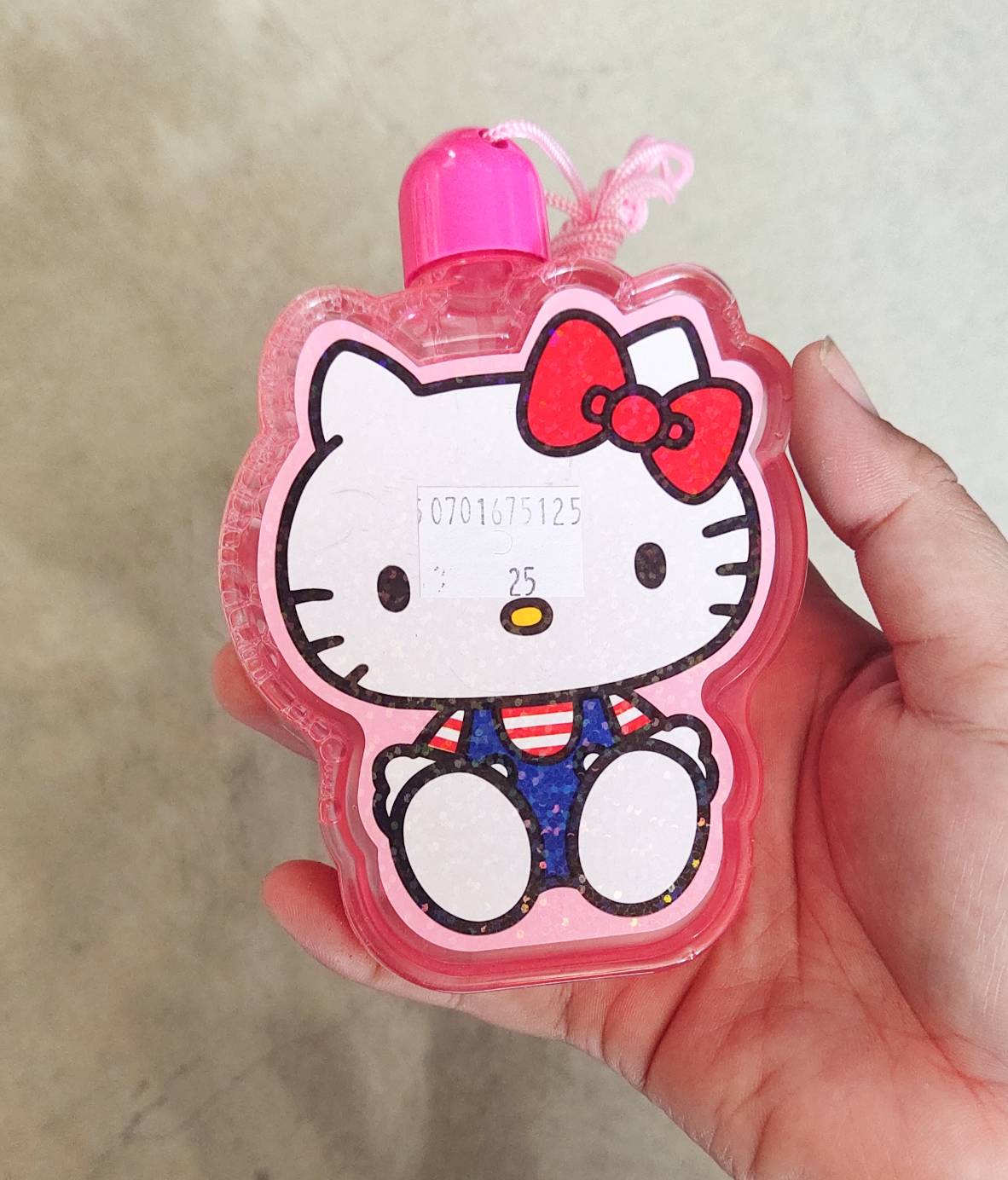 ของเล่นเด็ก เป่าฟอง มีสายคลองคอ ลายสุดน่ารัก