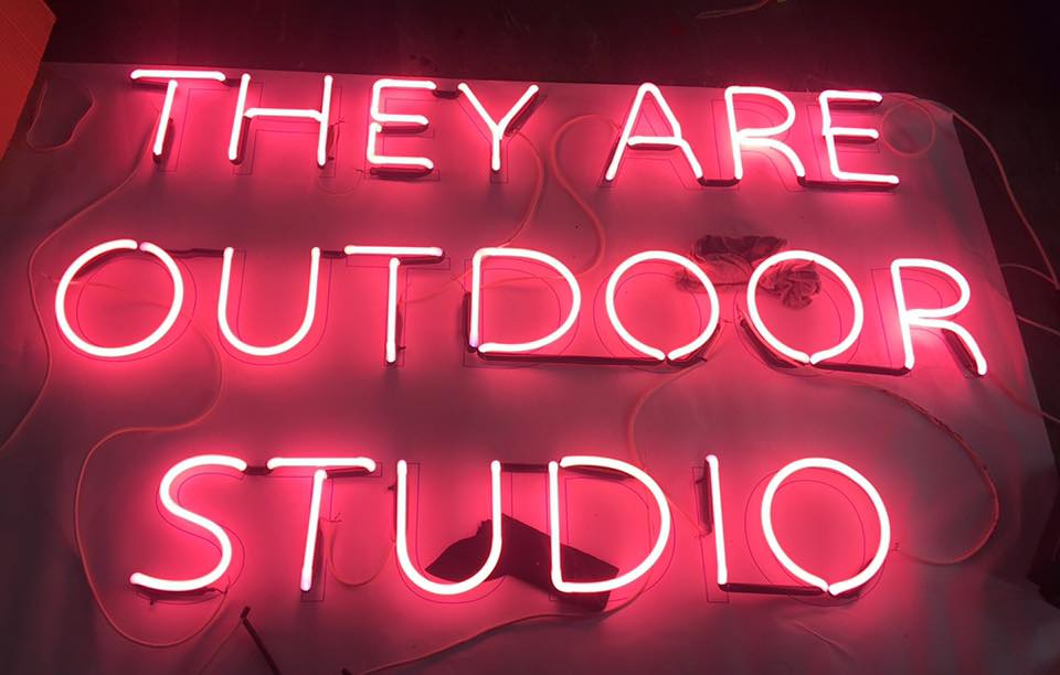 #ป้ายนีออนดัดหลอดแก้ววินเทจ