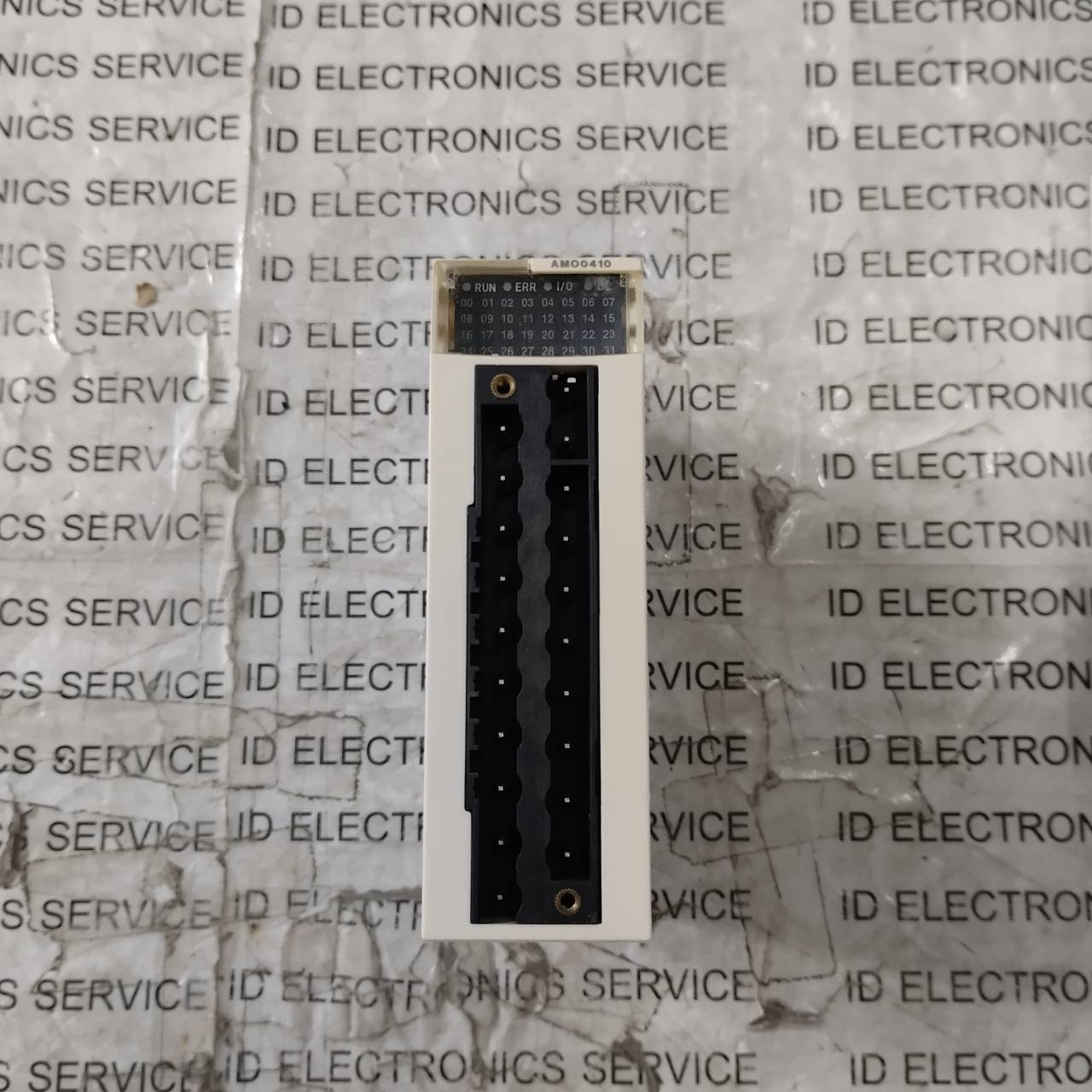 PLC " SCHNEIDER " MODEL : BMXAMO0410