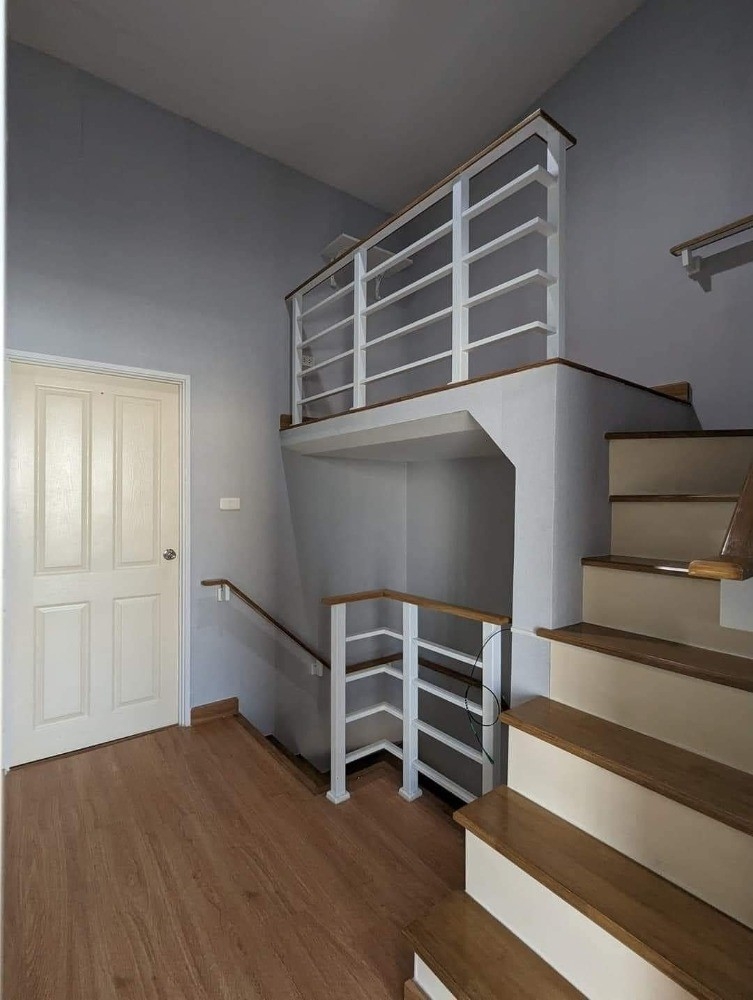 ขายหมู่บ้านโกลเด้นทาวน์ อ่อนนุช-พัฒนาการ ซ.อ่อนนุช 65 ** เจ้าของขาย ต่ำกว่าราคาประเมิน (N.1029)