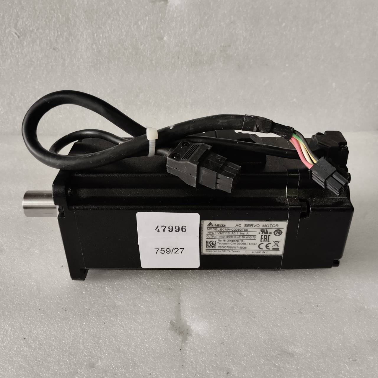 SERVO MOTOR " DELTA " MODEL : ECMA-C20807SS