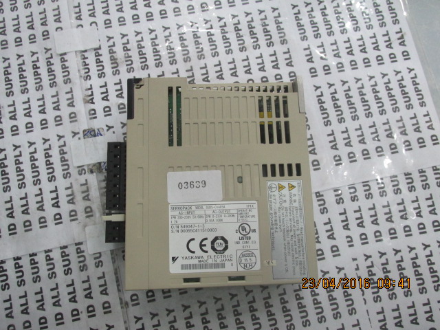 DRIVE SGDS-01A05A "YASKAWA"