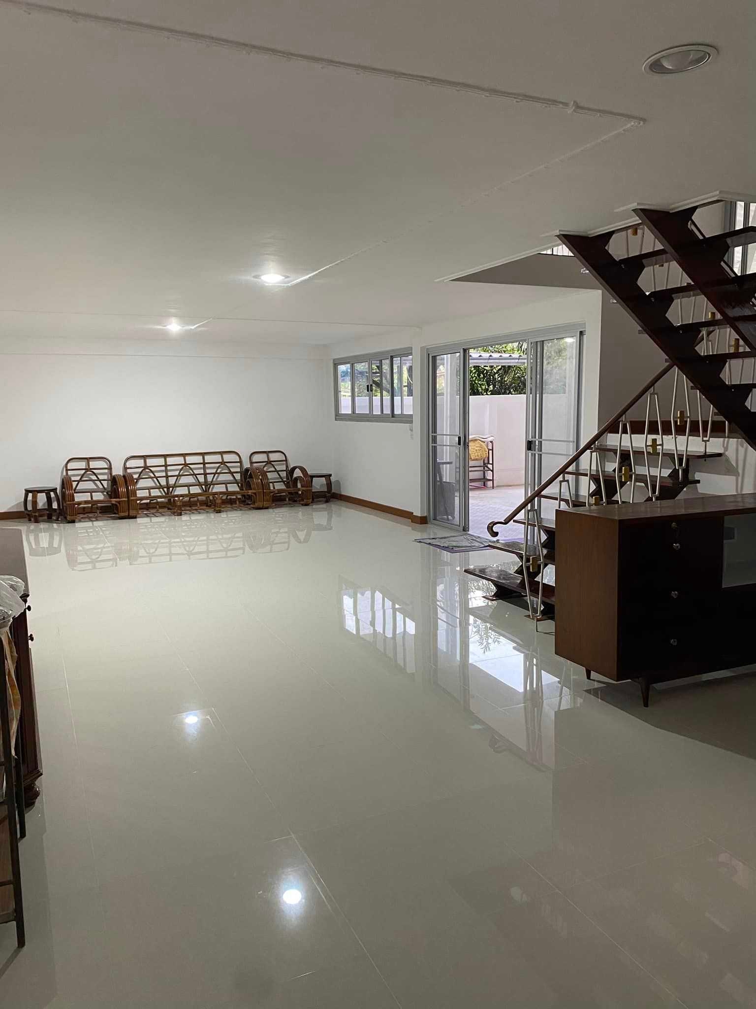 ให้เช่าบ้านเดี่ยว 2 ชั้น ซอยลาดพร้าว29 ใกล้MRT200เมตร (N.1401)