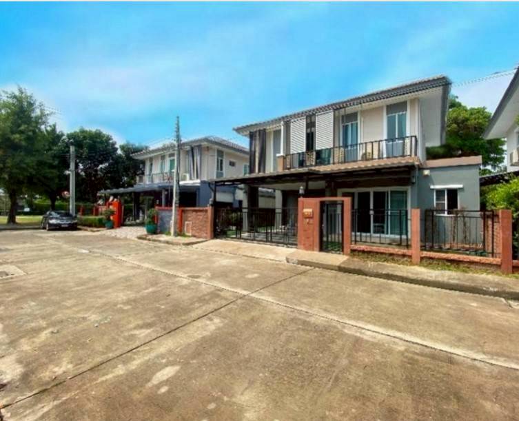 ให้เช่าบ้านเดี่ยว หมู่บ้านภัสสรเพรสทีจ พัฒนาการ 38 รีโนเวทใหม่ ทำเลดีมาก! (N.1835)