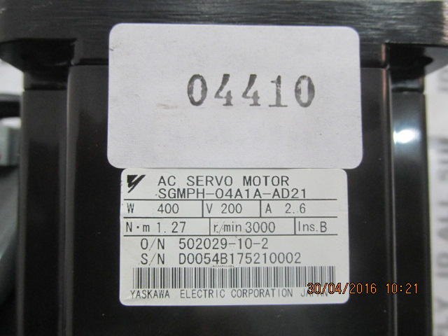 SGMPH-04A1A-AD21 SERVO MOTOR "YASKAWA"